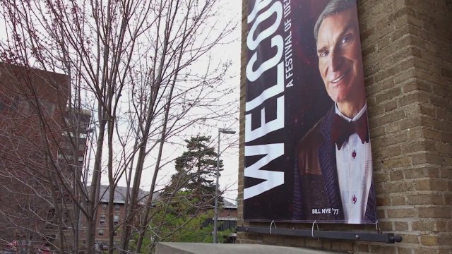 Bill Nye: Science Guy (2017) Fragman