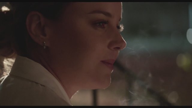 The Girl Who Invented Kissing (2017) Fragman