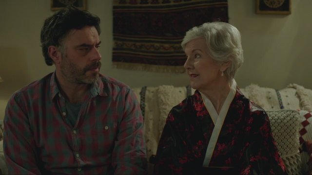 Humor Me (2017) Fragman