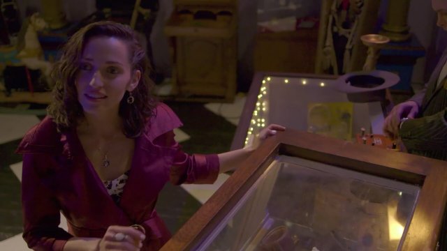 Holiday Hell (2019) Fragman