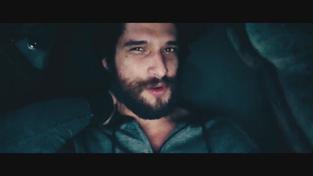 Alone (2019) Fragman