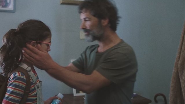 Tristeza e Alegria na Vida das Girafas (2019) Fragman