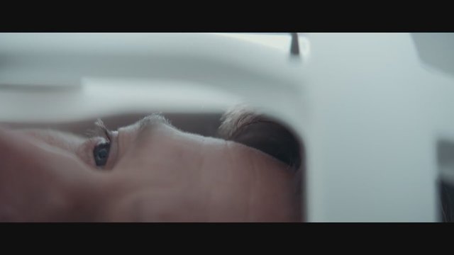 Selvmordsturisten (2019) Fragman