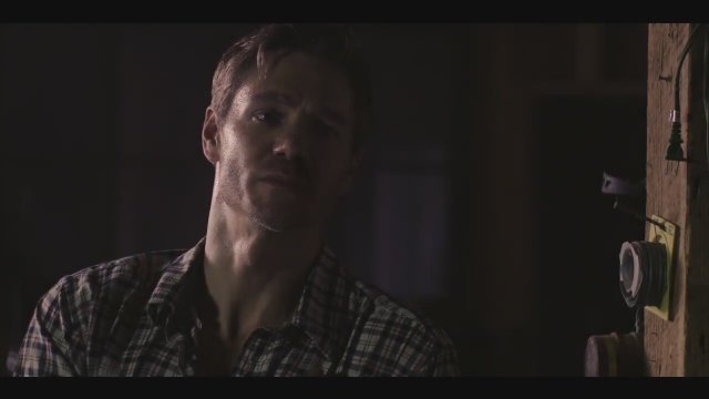 Survive the Night (2020) Fragman