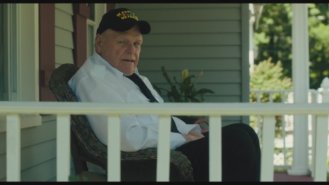 Driveways (2019) Fragman