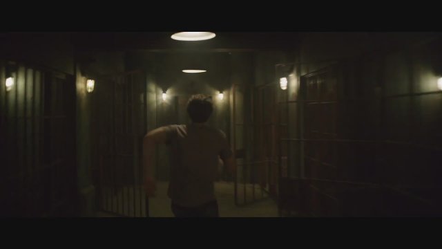 Follow Me (2020) Fragman