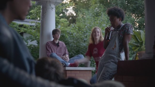 I Used to Go Here (2020) Fragman