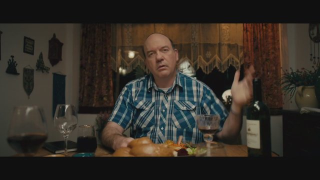 Kiss Me Before It Blows Up (2020) Fragman