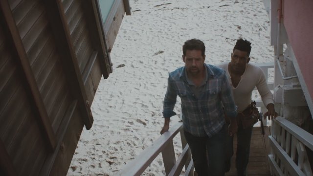 Paradise Cove (2021) Fragman