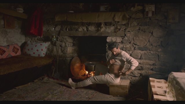 Kar Kırmızı (2020) - Fragman