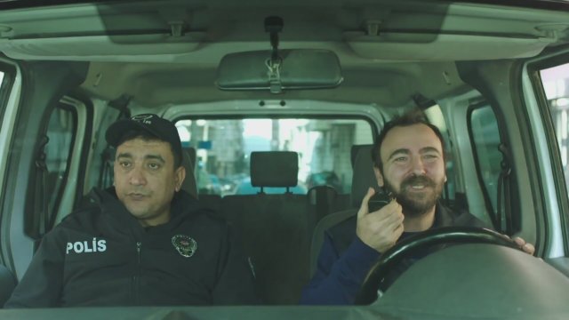 Hadi Be (2021) - Fragman