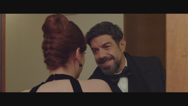 Corro da te (2022) Fragman