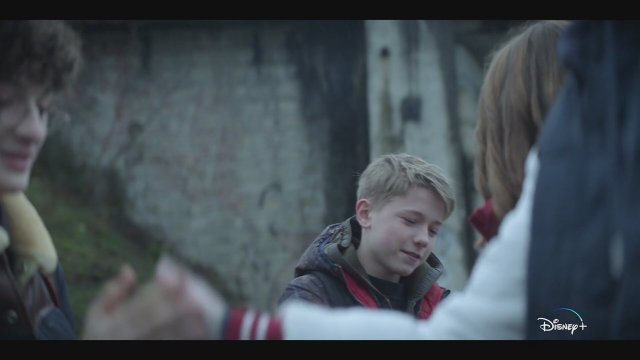 Parallels (2022) Fragman