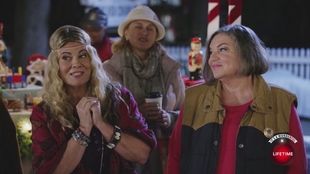 You Light Up My Christmas (2019) Fragman