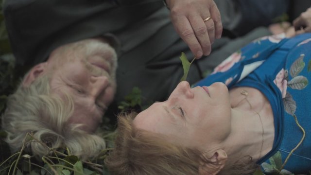 Ein großes Versprechen (2021) Fragman