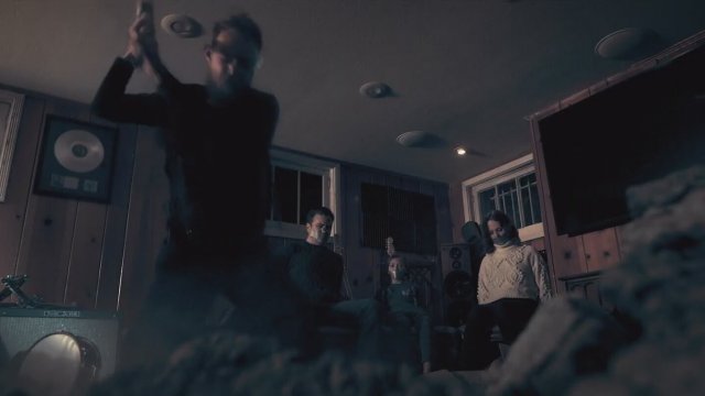 Bebek Bakıcısı Ölmeli (2020) Fragman