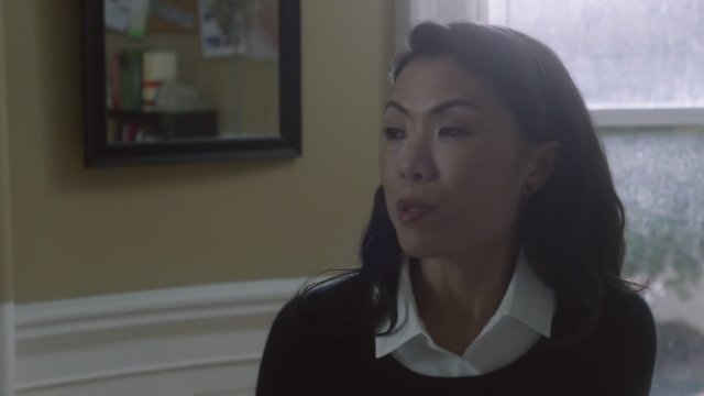 Off the Rails (2017) Fragman