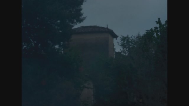 La tana (2021) Fragman