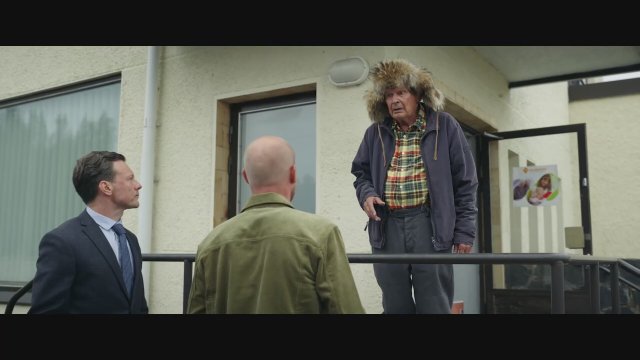 Mielensäpahoittaja Eskorttia etsimässä (2022) Fragman