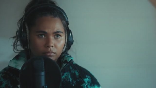 6 Festivals (2022) Fragman