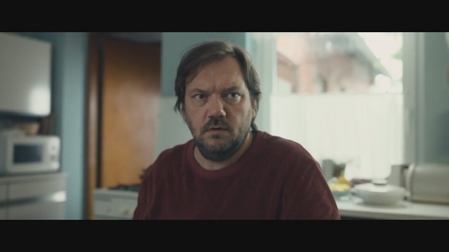 Mittagsstunde (2022) Fragman