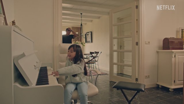 Oyuncak Ev (2022) Fragman