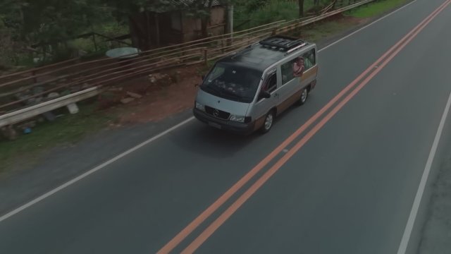 Here Comes the Groom (2023) Fragman