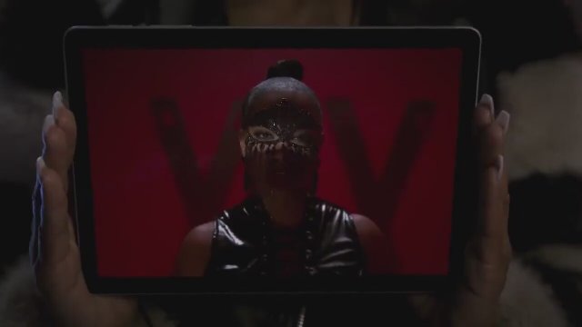 Pretty Stoned (2023) Fragman