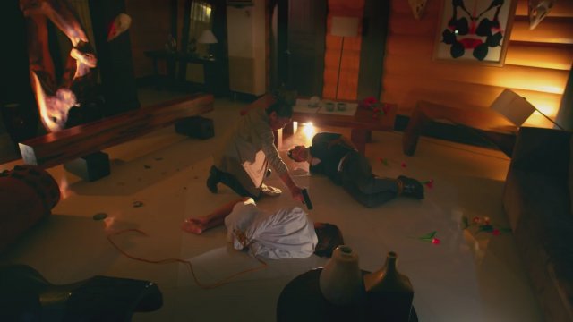 A Silent Night (2022) - Fragman