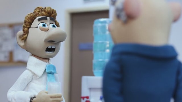 An Ostrich Told Me the World Is Fake and I Think I Believe It (2022) - Fragman