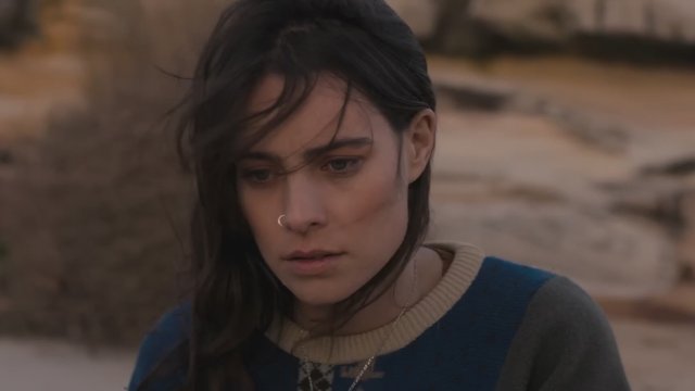 Everything in Between (2022) Fragman