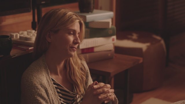 Relative (2022) Fragman