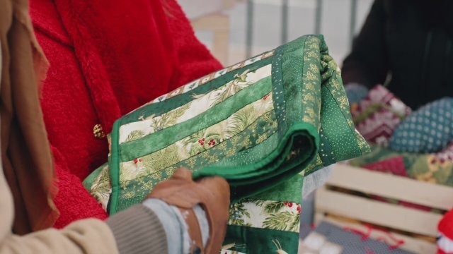 Unforgettable Christmas (2023) Fragman