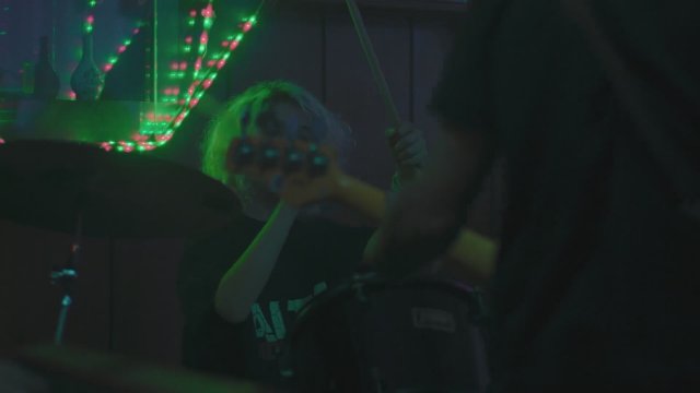 Temas Propios (2023) Fragman