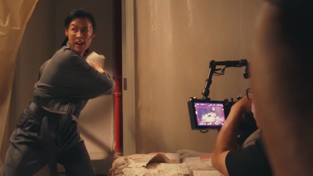 Bursting Point (2023) Fragman