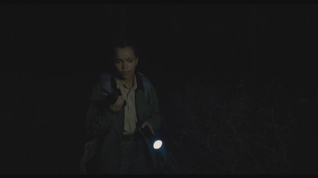  Lovely, Dark, and Deep (2023) Fragman 