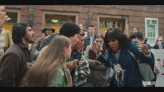 The Girls on the Bus (2024) Fragman