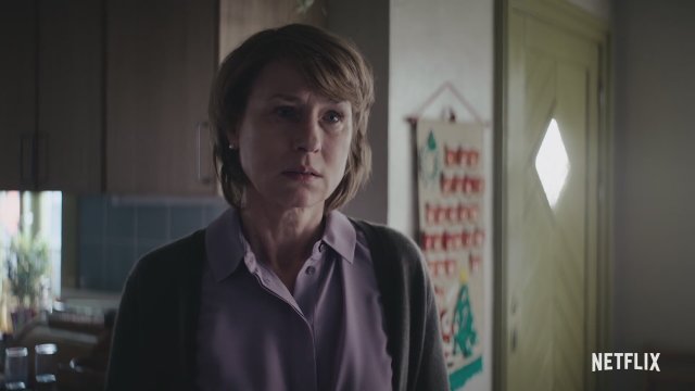 Holiday Secrets (2019) Fragman