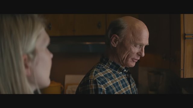 Downtown Owl (2023) Fragman