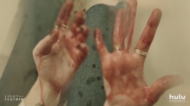 Light as a Feather (2018-2019) - Fragman