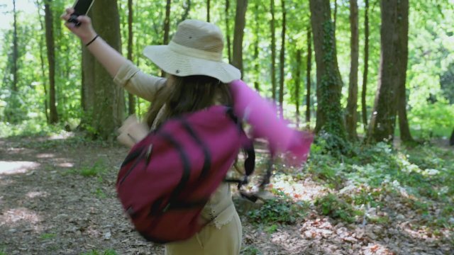 Sihirli Ormana Yolculuk (2024) Fragman