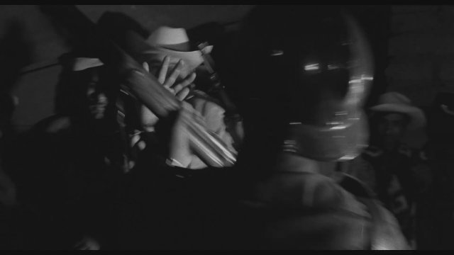 Canoa (1976) - Fragman