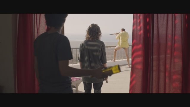 Places in the Sun (2024) Fragman