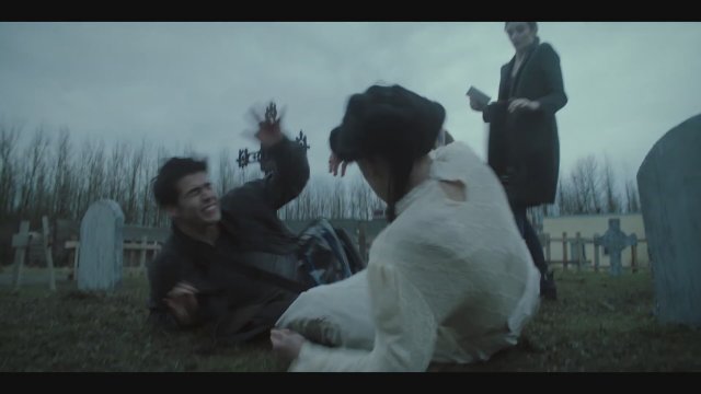 Two Sentence Horror Stories (2021) 2. Sezon Fragmanı