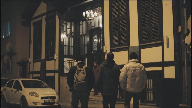 Üj Bej Harfliler (2024) Fragman