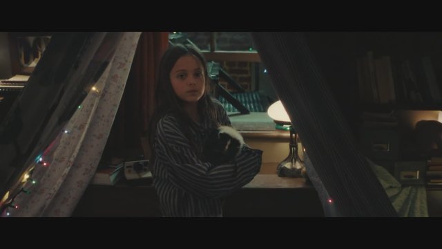 Mlle Bottine (2024) Fragman