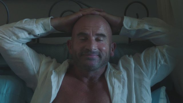 Cassino in Ischia (2024) Fragman