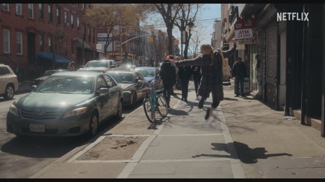 Kinda Pregnant (2025) Fragman