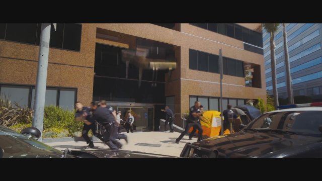 June and John (2025) Fragman