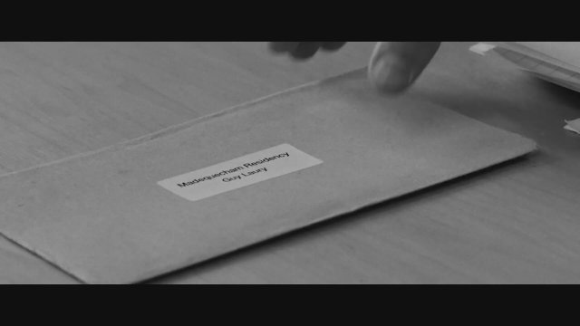 Ghostwritten (2021) Fragman